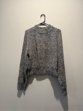 Universal Thread Marled Gray Mock Neck Sweater